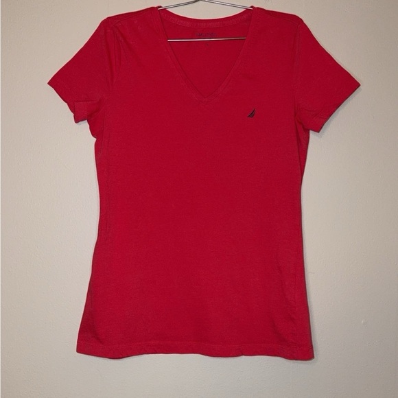 Nautica Women's Red V-Neck T-Shirt size small - Picture 1 of 4
